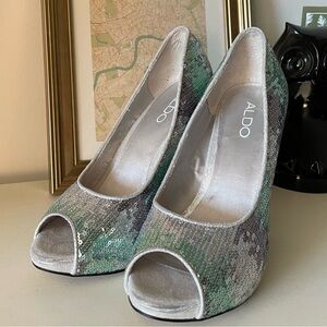 Silver and mint Aldo heels 5”